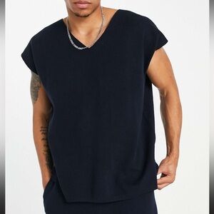 ASOS NAVY MILANO KNIT VNECK SLEEVELESS SHIRT SZ S